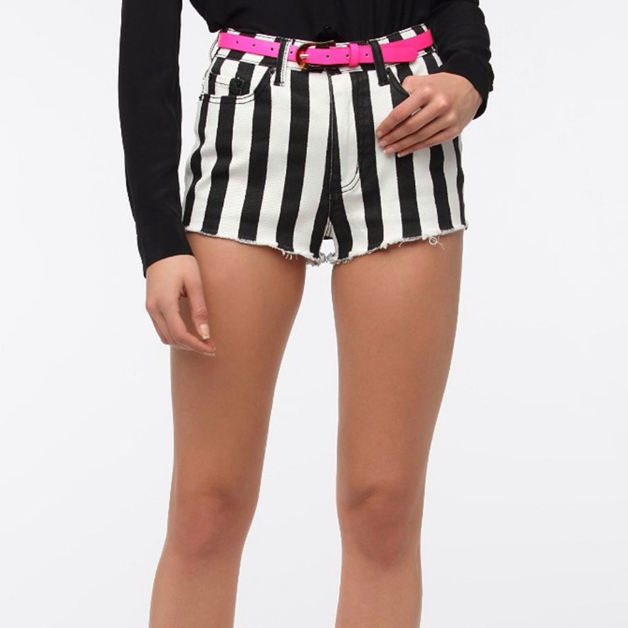 Bdg Dree High Rise Cheeky Shorts